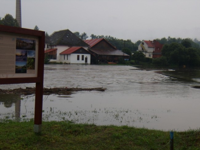 Povodně