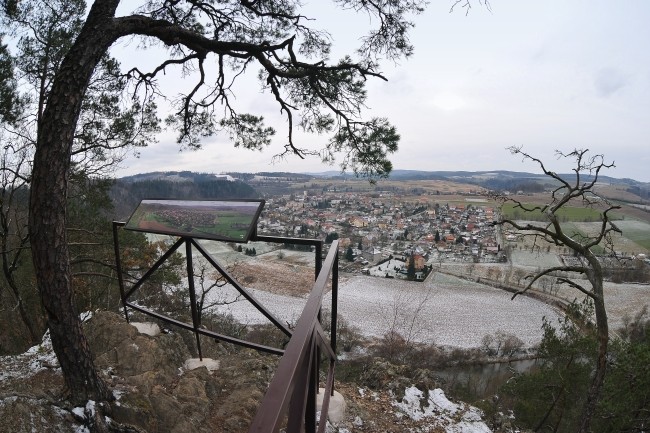 Výstup na vyhlídku nad Čertovkou